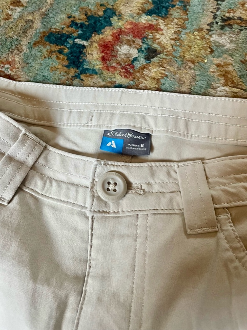 Eddie Bauer Women's Light Beige Athletic Cargo Shorts - Picture 2 of 5